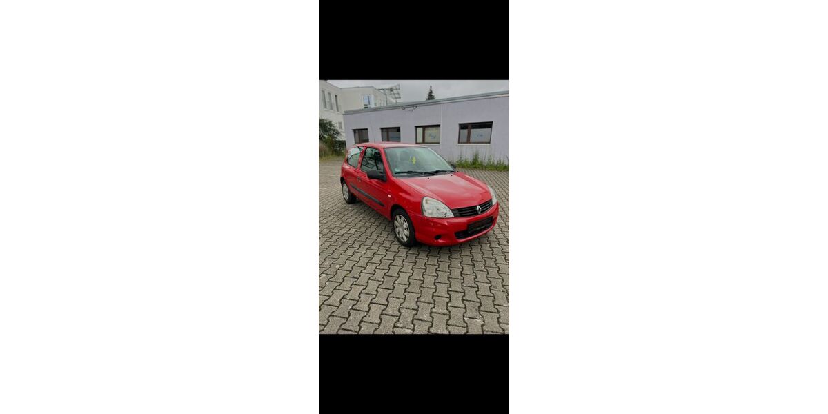 Renault Clio 146.850 km 2.099 &euro; Horb 72160