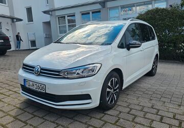 VW Touran 142.000 km 22.000 &euro; Reutlingen 72766