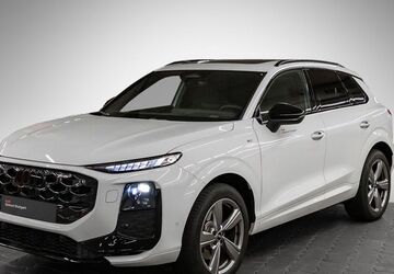 Audi Q3 9.999 km 61.440 &euro; Stuttgart 70563