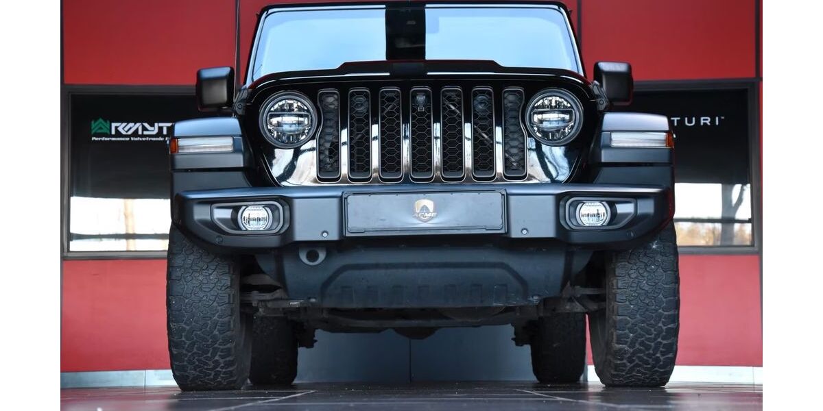 Jeep Wrangler 114.000 km 39.600 &euro; Reutlingen 72770