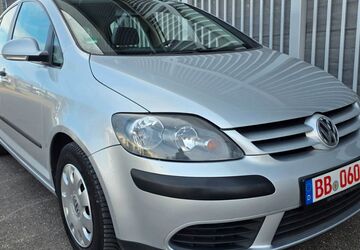 VW Golf 122.000 km 5.500 &euro; Holzgerlingen 71088