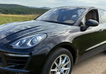 Porsche Macan 123.085 km 33.400 &euro; Nürtingen 72622