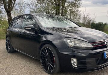 VW Golf 150.000 km 9.200 &euro; Hechingen 72379