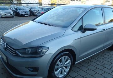 VW Golf 124.000 km 9.890 &euro; Horb-Mühringen 72160