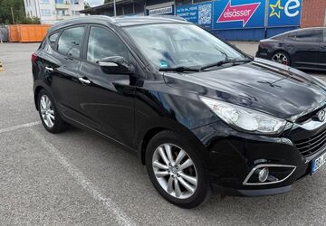 Hyundai ix35 135.000 km 9.599 &euro; Sindelfingen 71065