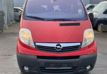 Opel Vivaro 186.000 km 8.599 &euro; Rangendingen 72414