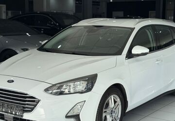 Ford Focus 44.000 km 14.990 &euro; Weil im Schönbuch 71093