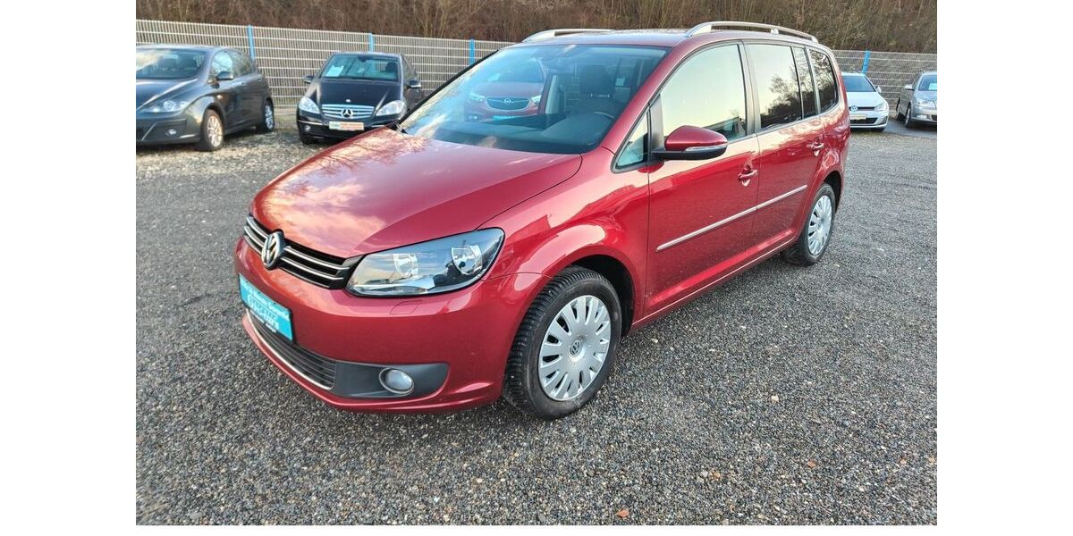 VW Touran 136.000 km 10.495 &euro; Reutlingen 72766