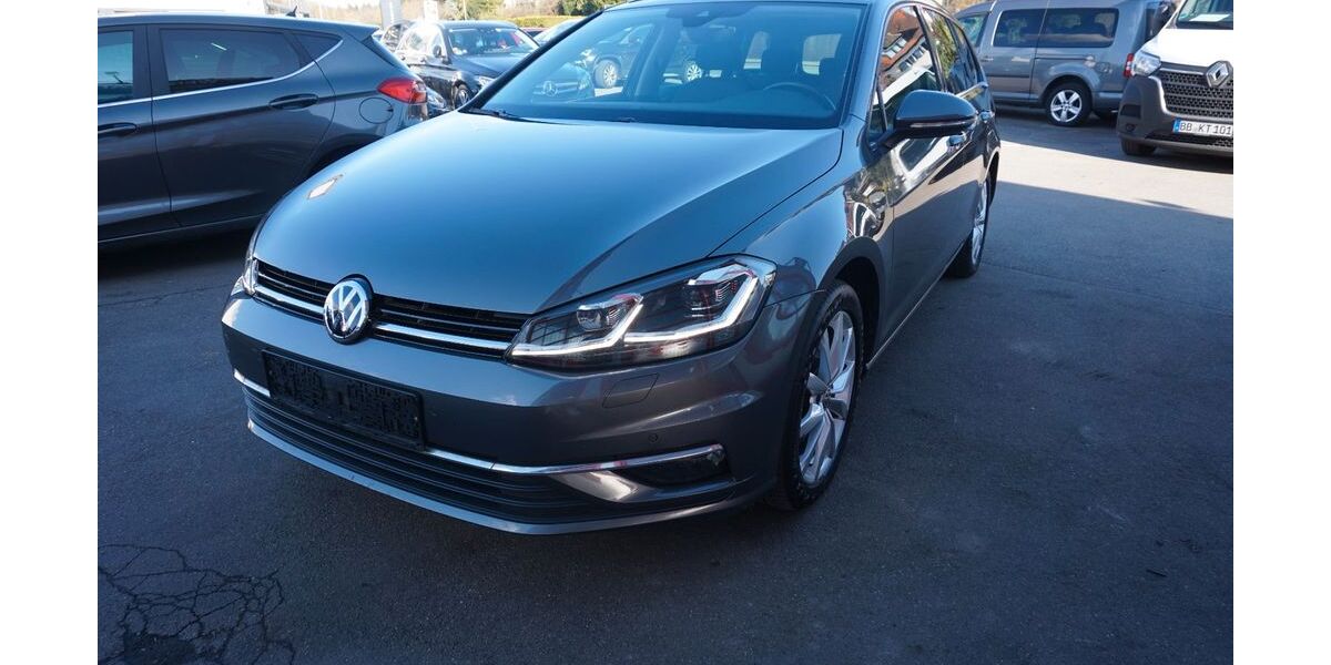 VW Golf 169.000 km 12.250 &euro; Böblingen 71032