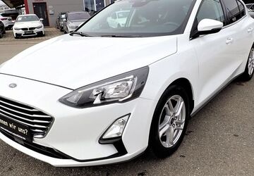 Ford Focus 70.572 km 17.990 &euro; Hechingen 72379