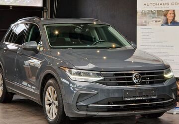 VW Tiguan 181.000 km 20.899 &euro; Gäufelden 71126