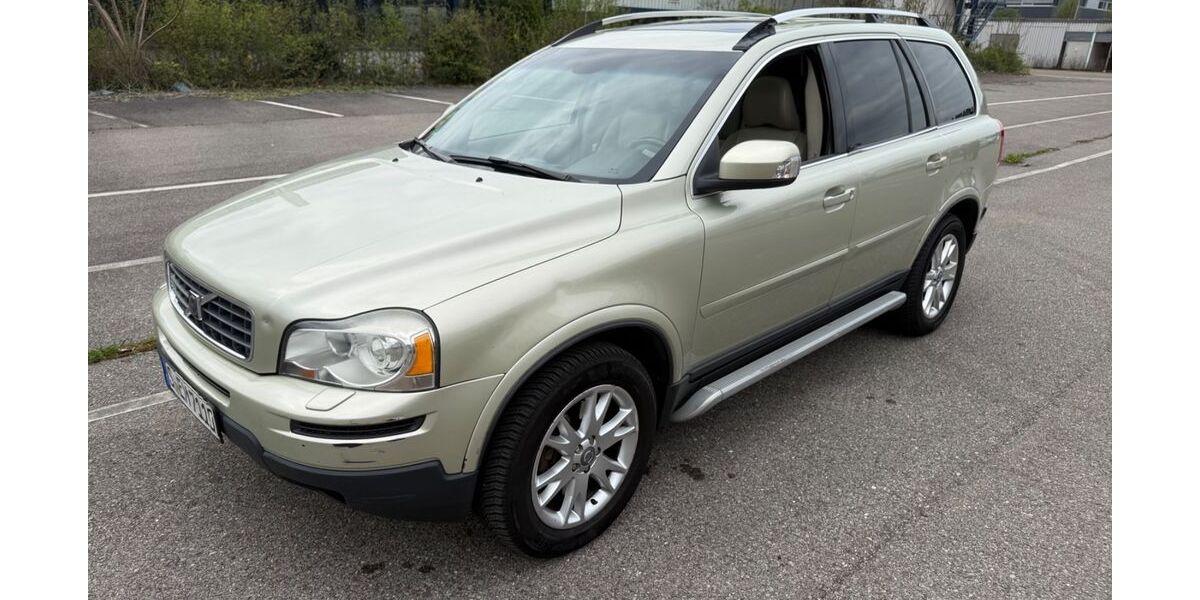 Volvo XC90 260.000 km 3.990 &euro; Stuttgart 70178