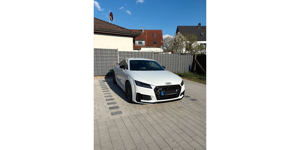 Audi TT 73.514 km 35.999 &euro; Wolfschlugen 72649