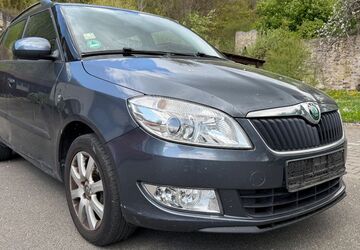Skoda Fabia 200.000 km 2.250 &euro; Tübingen 72074