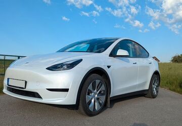 Tesla Model Y 42.000 km 35.500 &euro; Sindelfingen 71069