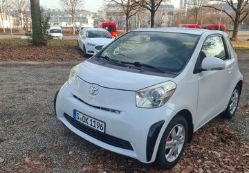 Toyota IQ 177.000 km 3.799 &euro; stuttgart 70469