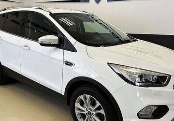 Ford Kuga 150.000 km 12.950 &euro; Hechingen-Bechtoldsweiler 72379