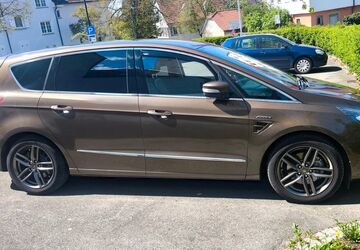 Ford S-Max 95.900 km 18.900 &euro; Metzingen 72555