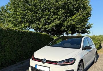 VW Golf 85.000 km 21.990 &euro; Tübingen 72076
