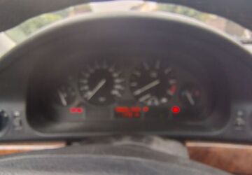 BMW 523 169.000 km 3.500 &euro; Böblingen 71032