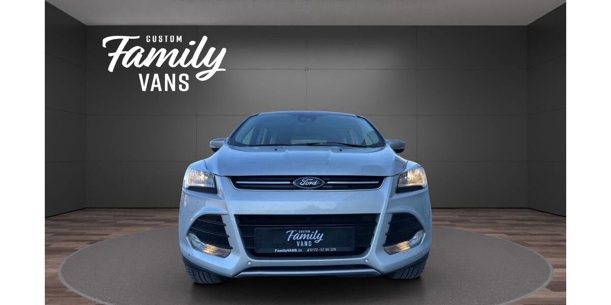 Ford Kuga 82.000 km 12.799 &euro; Sindelfingen 71069