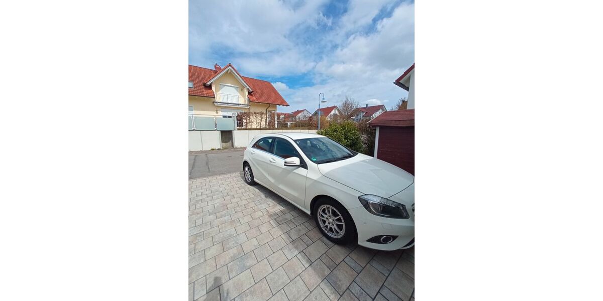 Mercedes-Benz A 180 158.600 km 10.100 &euro; Rottenburg am Neckar 72108