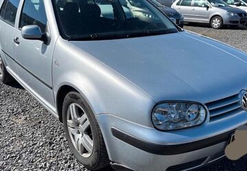 VW Golf 175.600 km 2.299 &euro; Nagold 72202