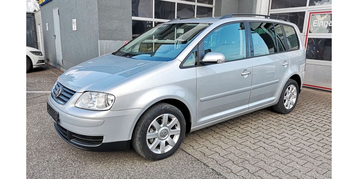 VW Touran 243.000 km 2.200 &euro; Ofterdingen 72131