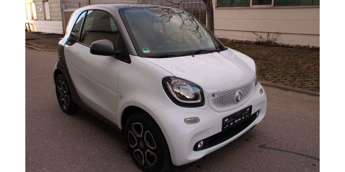 Smart ForTwo 45.000 km 14.800 &euro; Weil im Schönbuch 71093