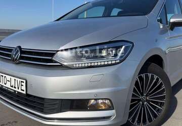 VW Touran 159.500 km 21.990 &euro; Böblingen 71034