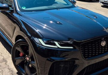 Jaguar F-Pace 39.250 km 67.999 &euro; Stuttgart 70435