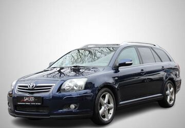 Toyota Avensis 162.000 km 4.900 &euro; Pfullingen 72793