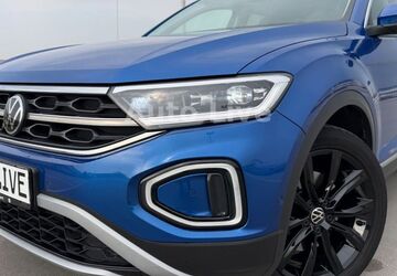 VW T-Roc 111.358 km 23.990 &euro; Böblingen/Stuttgart 71034