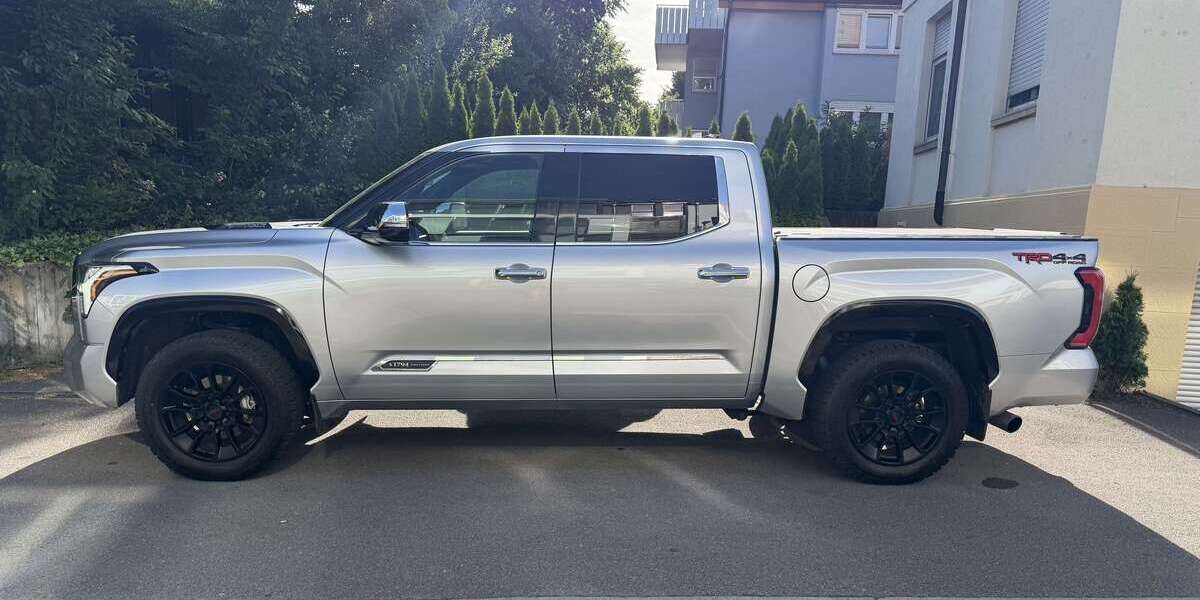 Toyota Tundra 66.000 km 67.000 &euro; Sindelfingen, Stadt 71063