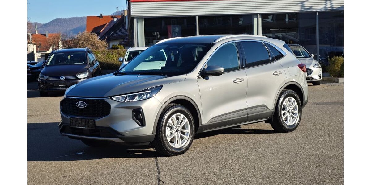 Ford Kuga 2.900 km 27.900 &euro; Dettingen/Erms 72581
