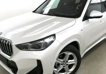 BMW X1 9.600 km 41.380 &euro; Böblingen 71032