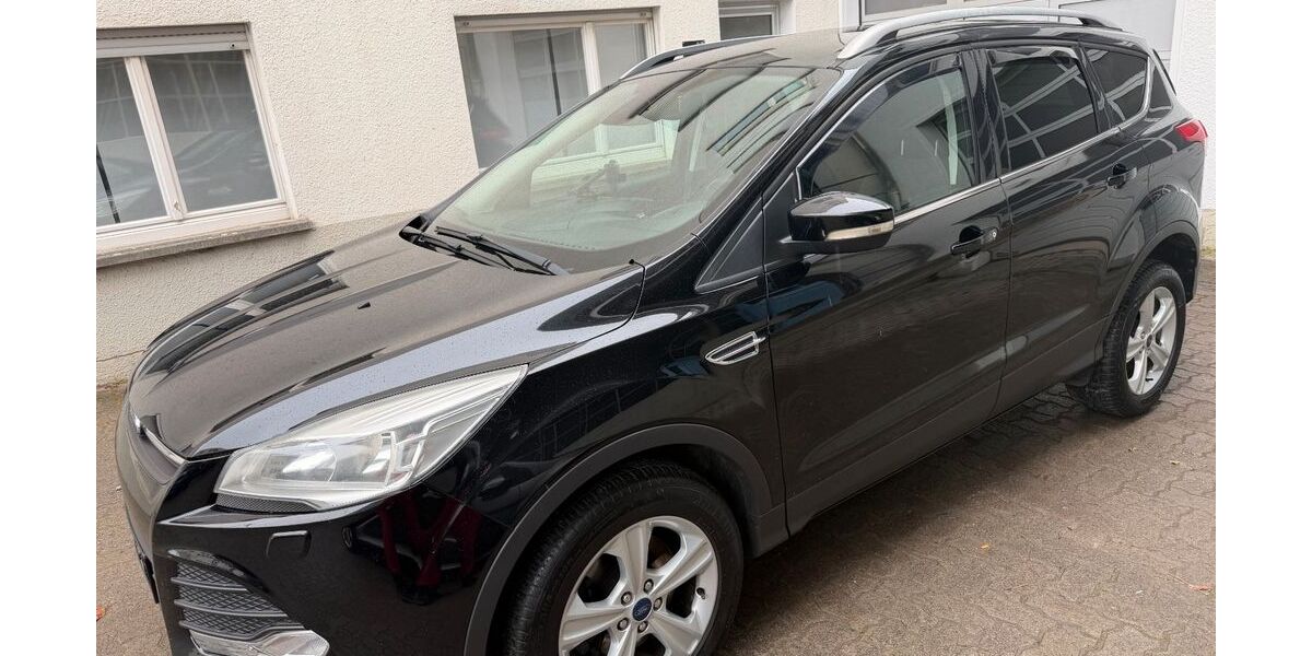 Ford Kuga 206.000 km 6.900 &euro; Magstadt 71106