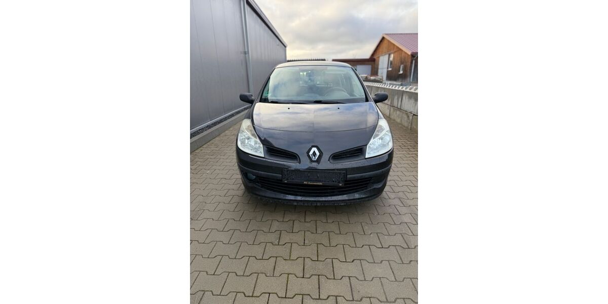 Renault Clio 162.420 km 2.499 &euro; Horb 72160