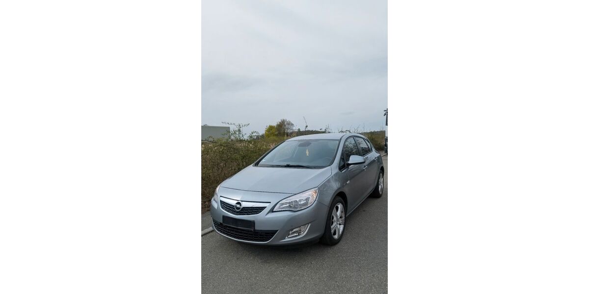 Opel Astra 146.000 km 4.999 &euro; Reutlingen 72760