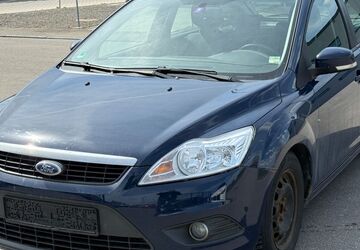 Ford Focus 124.999 km 1.550 &euro; Bisingen 72406