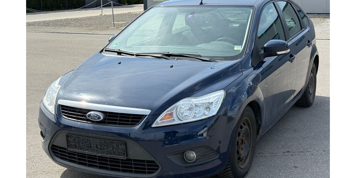 Ford Focus 124.999 km 1.550 &euro; Bisingen 72406