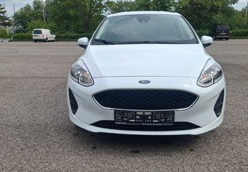 Ford Fiesta 128.000 km 7.499 &euro; stuttgart 70469