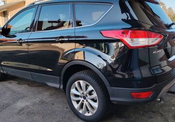 Ford Kuga 185.000 km 9.499 &euro; St. Johann 72813