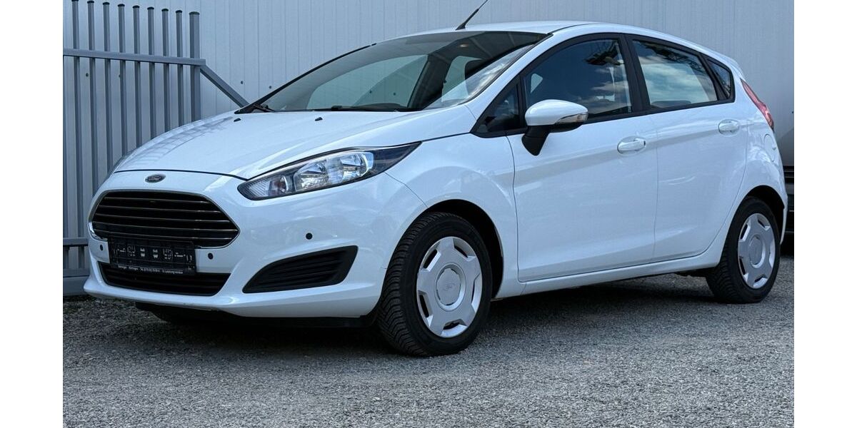 Ford Fiesta 38.500 km 6.490 &euro; Reutlingen 72766