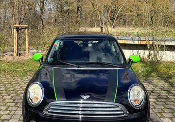 Mini ONE 87.042 km 4.500 &euro; Stuttgart 70195