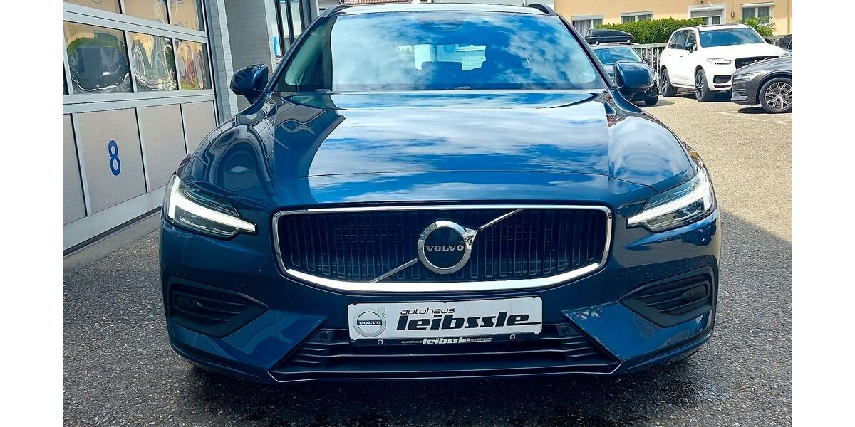 Volvo V60 13.900 km 38.990 &euro; Reutlingen 72760