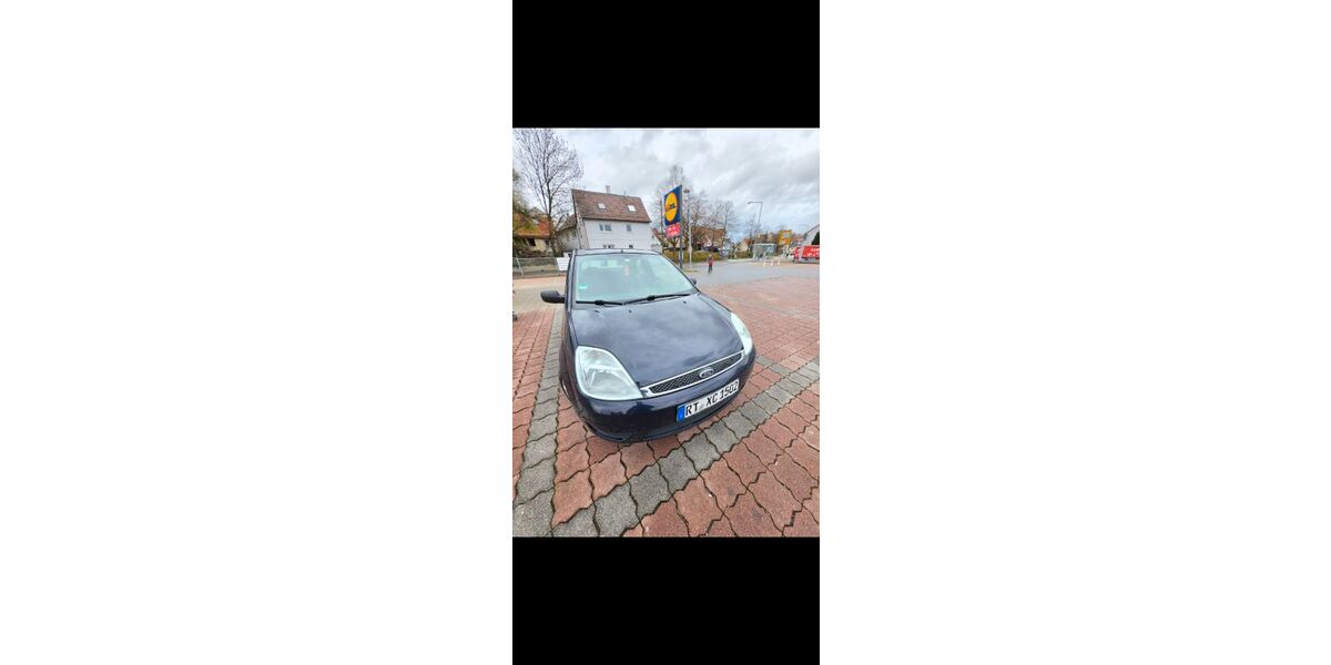 Ford Fiesta 255.000 km 800 &euro; Reutlingen 72770