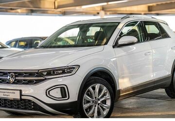 VW T-Roc 73.656 km 22.730 &euro; Stuttgart-Wangen 70188
