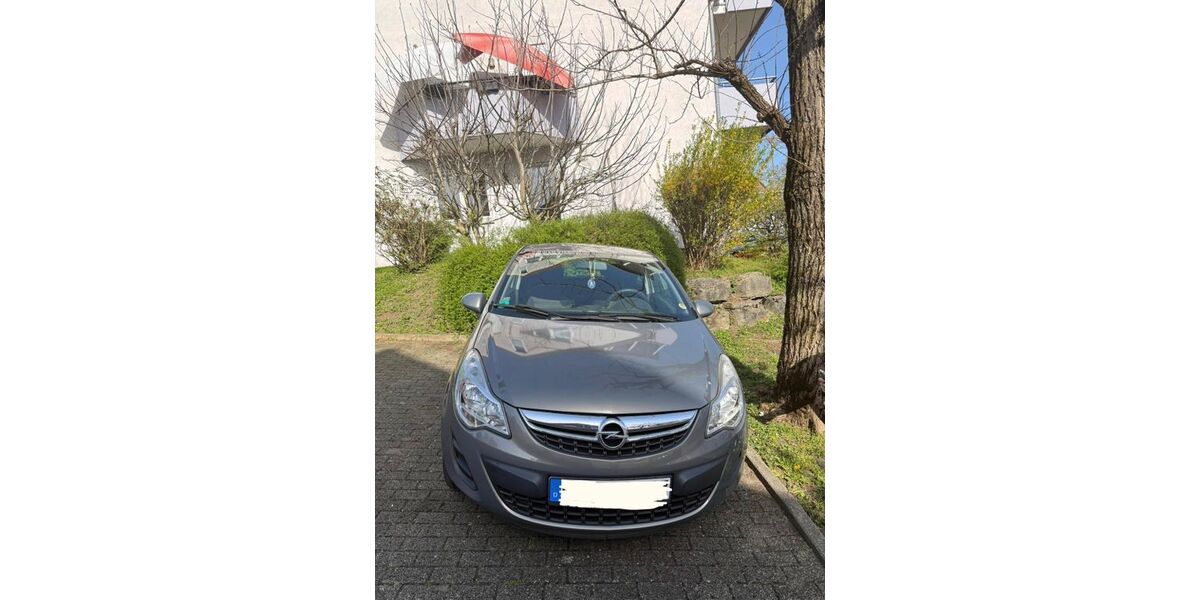 Opel Corsa 131.500 km 2.899 &euro; Neckartenzlingen 72654