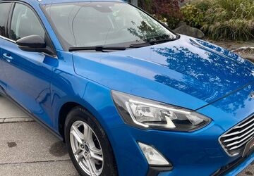 Ford Focus 148.438 km 12.200 &euro; Reutlingen 72770